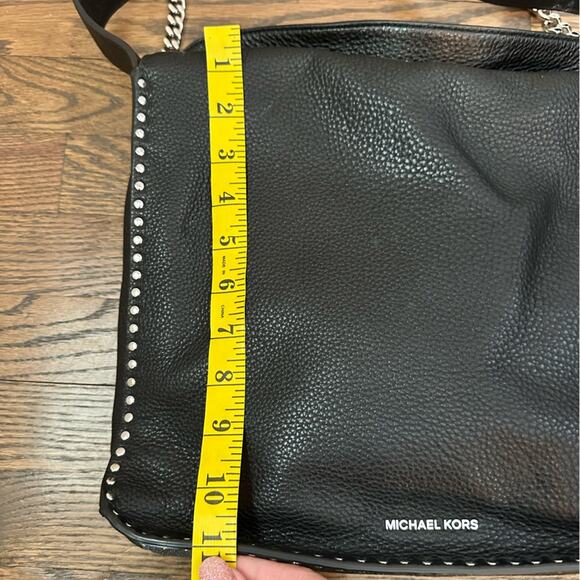 Michael Kors Black Leather Silver Studed Shoulder Bag - Picture 3 of 11